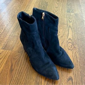 Size 9 faux suede black ankle booties with pointed toe